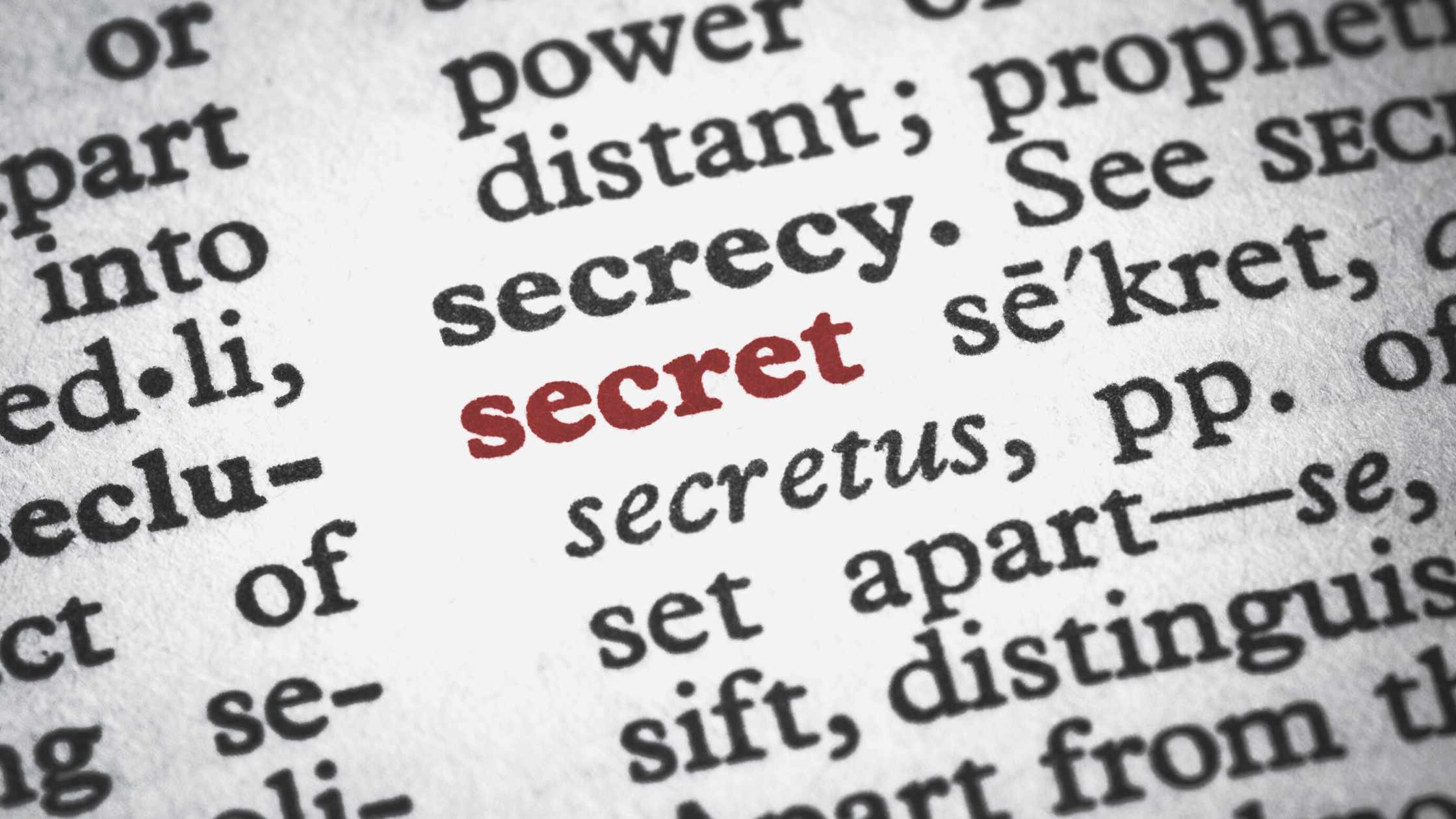 Do You Want to Know a Secret? Just Take a Look Inside Top Finance Apps